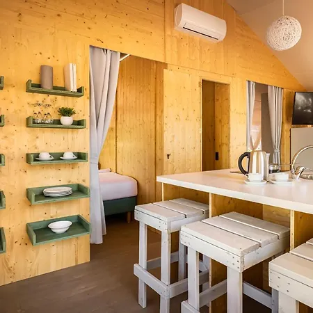 Maistra Amarin Glamping 豪华帐篷 4*