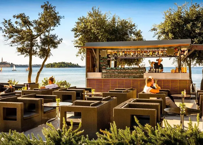Maistra Amarin Glamping 4* Ρόβινι
