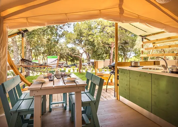 Maistra Amarin Glamping 4*