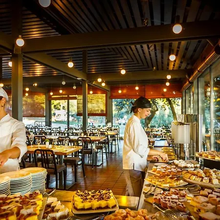 Maistra Amarin Glamping Οργανωμένο κάμπινγκ Ρόβινι