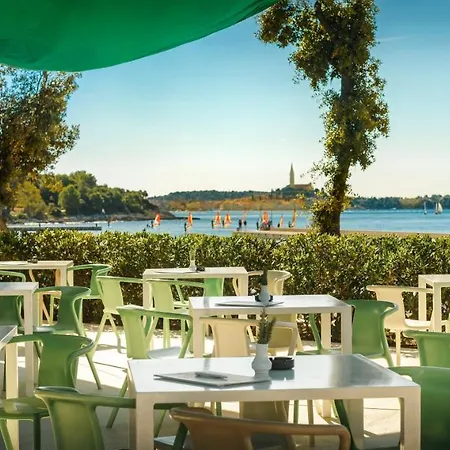 Maistra Amarin Glamping Ρόβινι